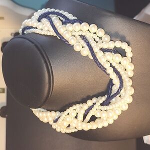 104. Faux Pearl Nautical Chunky Necklace 15-18"